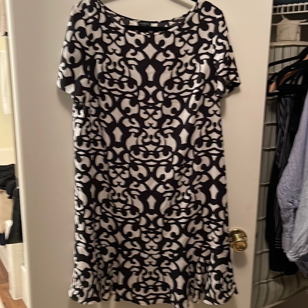 Ann Taylor Shift dress